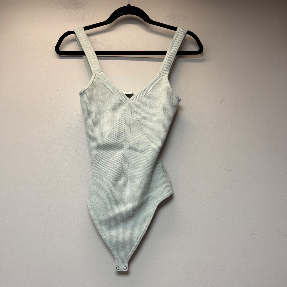Abercrombie & Fitch Bodysuit Womens M Sage Green Excellent Ribbed Knit V-Neck